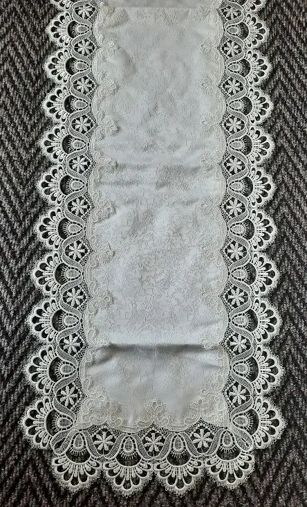 UBRUS krajka štola 180 x 45