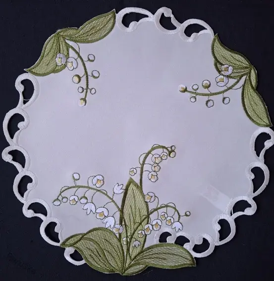 UBRUS * UBRUSY vyšívaný prům.30cm Konvalinka mašle