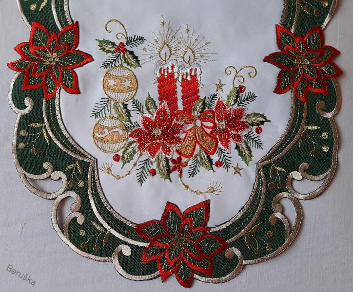 UBRUS vyšívaný 70 x 35 vánoční zelený lem