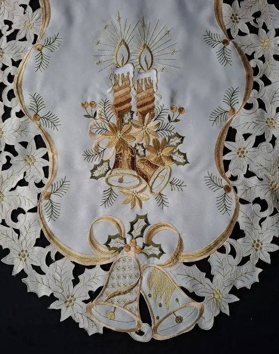UBRUS vyšívaný 110 x 43 vánoční hnědá
