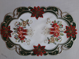 UBRUS vyšívaný 50 x 30 vánoční zelený lem