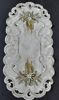 UBRUS vyšívaný 70 x 35 vánoční šampáňo + zelená svíčka