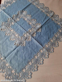 UBRUS s krajkou 85 x 85 modro šedá